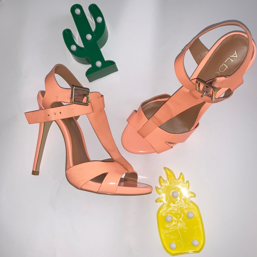 Coral heels